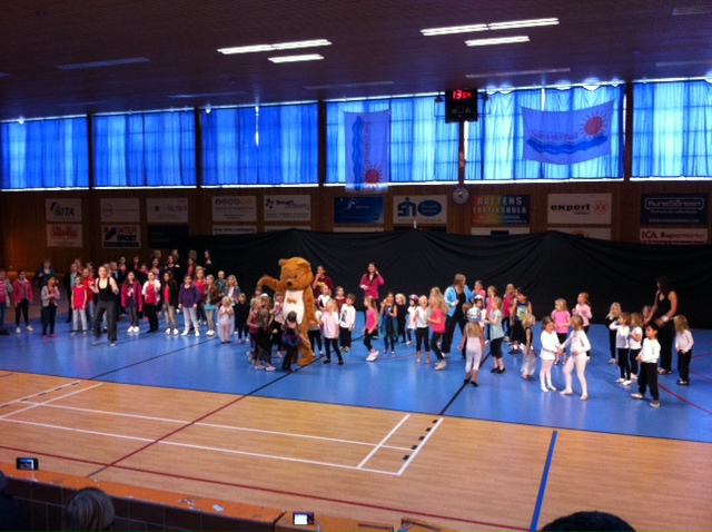 Manboy nynnas vidare