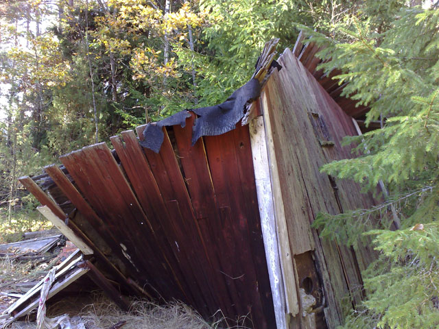Fallna huset i älggläntan