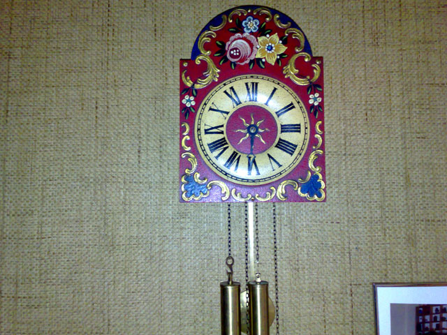 Klockan slår sju. Ibland.