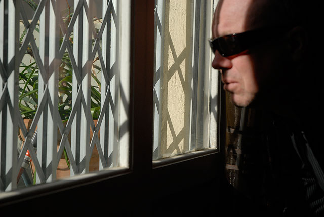 Tjuvlyssnat – fast på franska