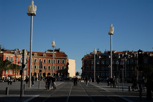 De vita gubbarna i Nice