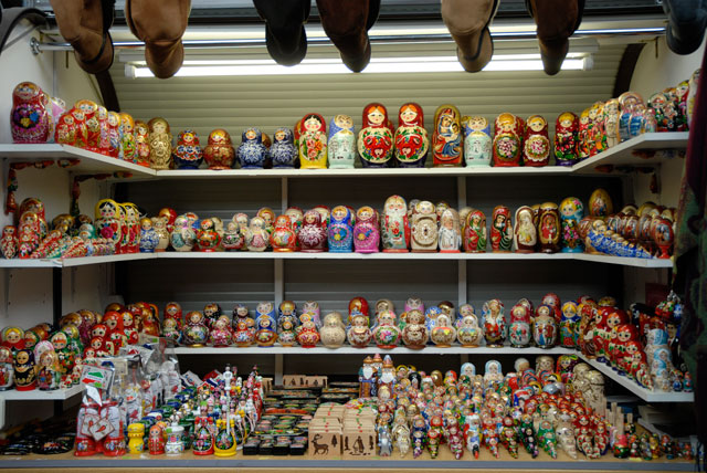 Ryssdockorna anfaller